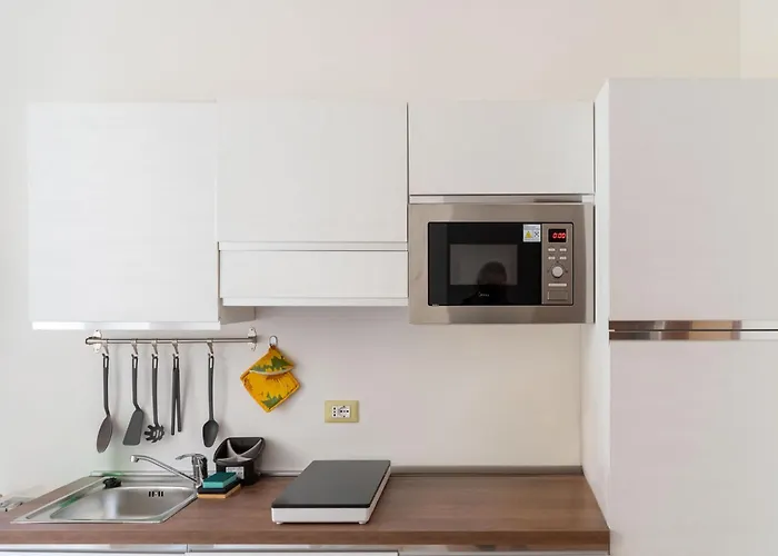 Rossovino A Apartment Rome